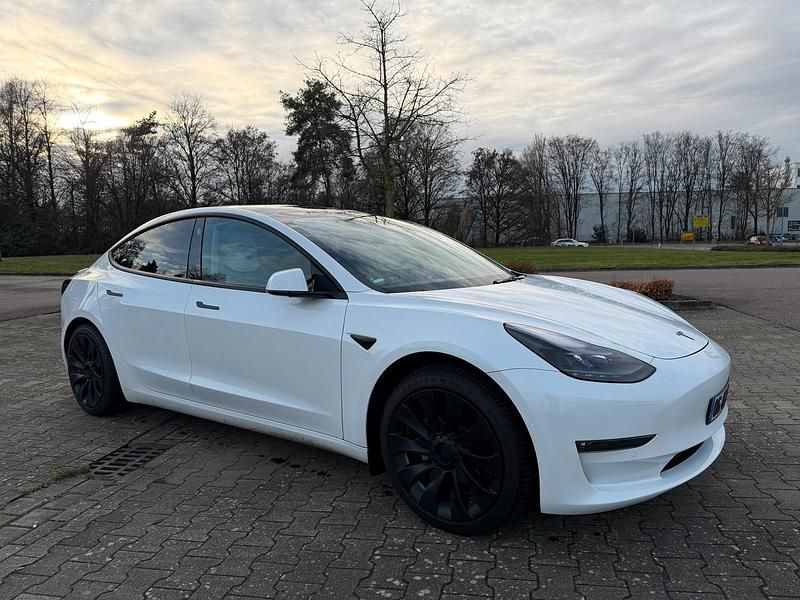 Gebraucht Tesla Model 3 366 kW (498 PS) 2022 Limousine