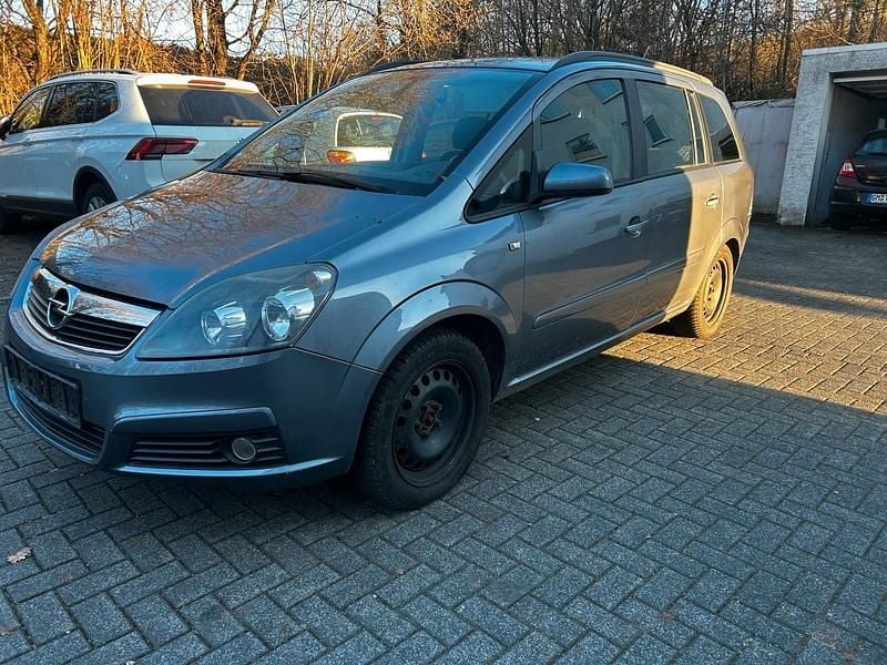 Opel Zafira Preis
