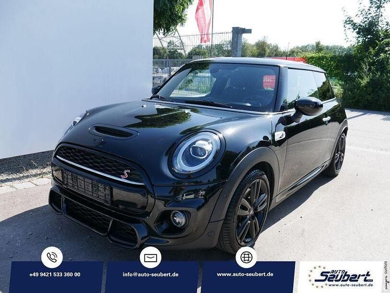 Schwarz Gebraucht 2020 Mini Cooper Kleinwagen | 21.990 € (Guter Preis) - Bild 1/4
