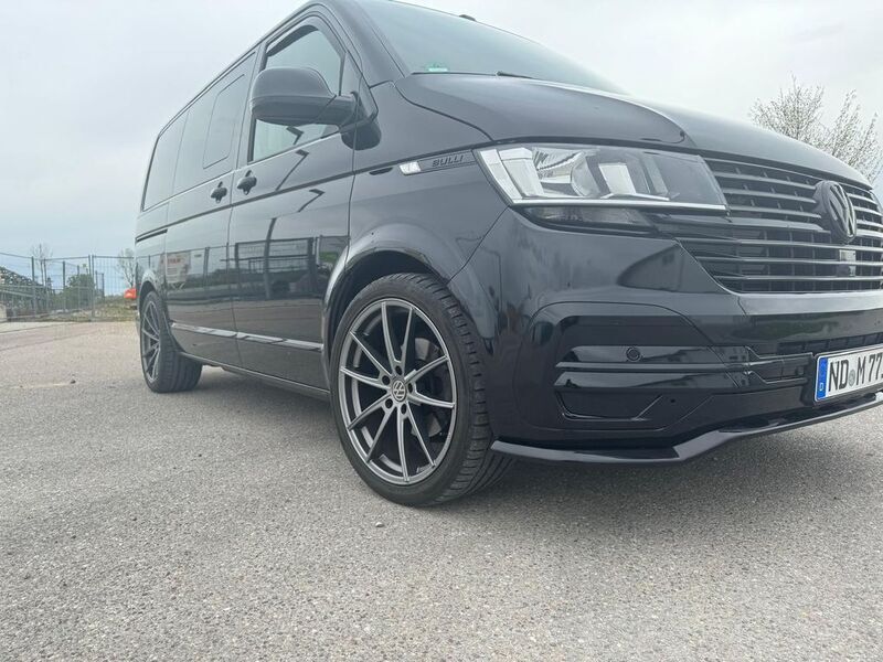 Schwarz Gebraucht 2020 VW T6.1 Van | 49.999 € (Fairer Preis) - Bild 1/4