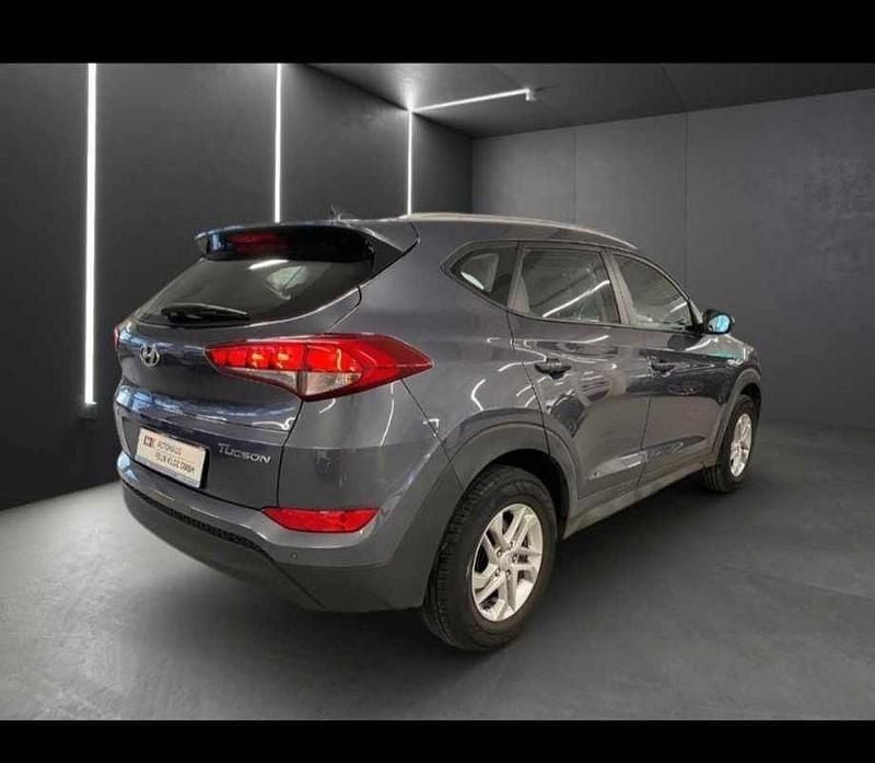 Gebraucht Hyundai Tucson 132 PS (97 kW) 2017 Grau SUV