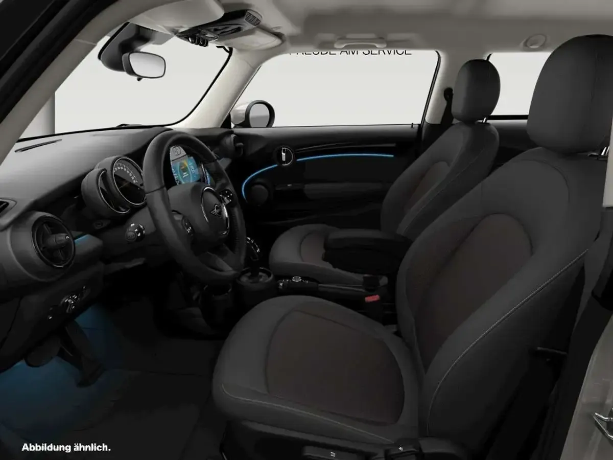 Gebraucht Mini Cooper Essential 136 PS (100 kW) 2023 Silber Kleinwagen
