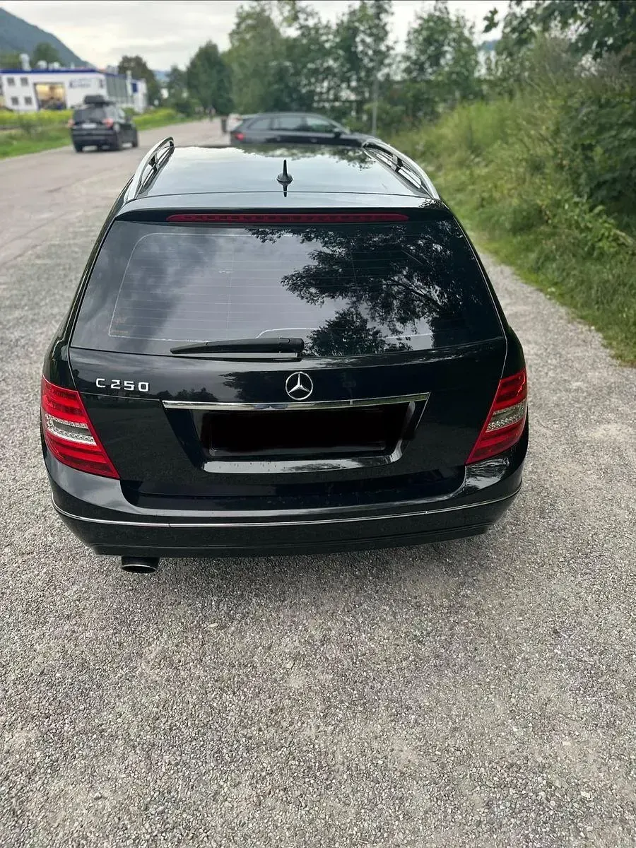 Gebraucht Mercedes 250 204 PS (150 kW) 2013 Schwarz Limousine