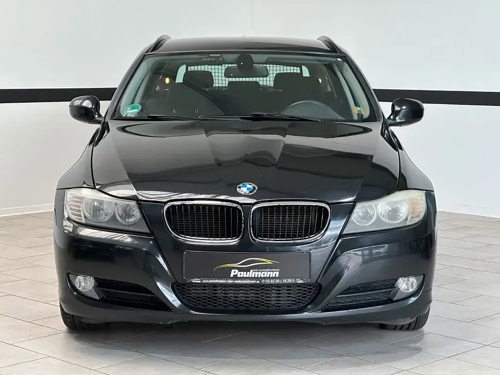 Gebraucht BMW 320 Efficient Dynamics 163 PS (119 kW) 2012 Schwarz Kombi