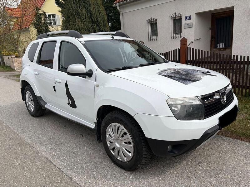 Gebraucht Dacia Duster Lauréate 110 PS (80 kW) 2011 Weiß SUV