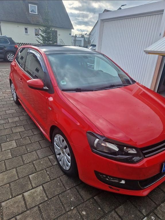 Gebraucht VW Polo Life 105 PS (77 kW) 2014 Rot Kleinwagen