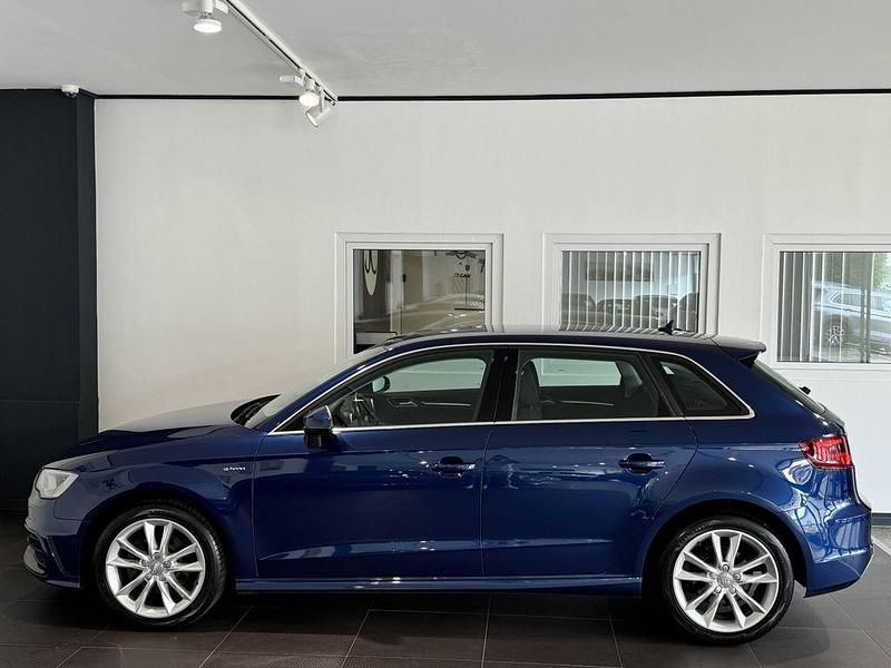 Gebraucht Audi A3 S-Line 110 PS (80 kW) 2016 Blau Limousine