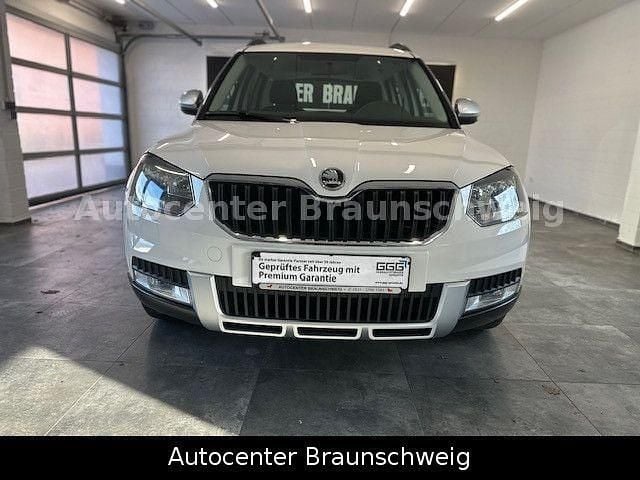 Gebraucht Skoda Yeti Active 122 PS (89 kW) 2014 Weiß SUV