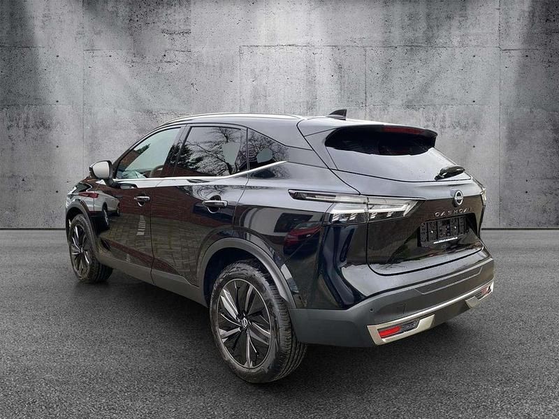 Neu Nissan Qashqai Tekna 158 PS (116 kW) 2025 Schwarz SUV