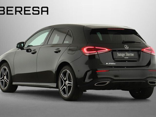 Gebraucht Mercedes A250 AMG line 218 PS (160 kW) 2022 Schwarz Kleinwagen