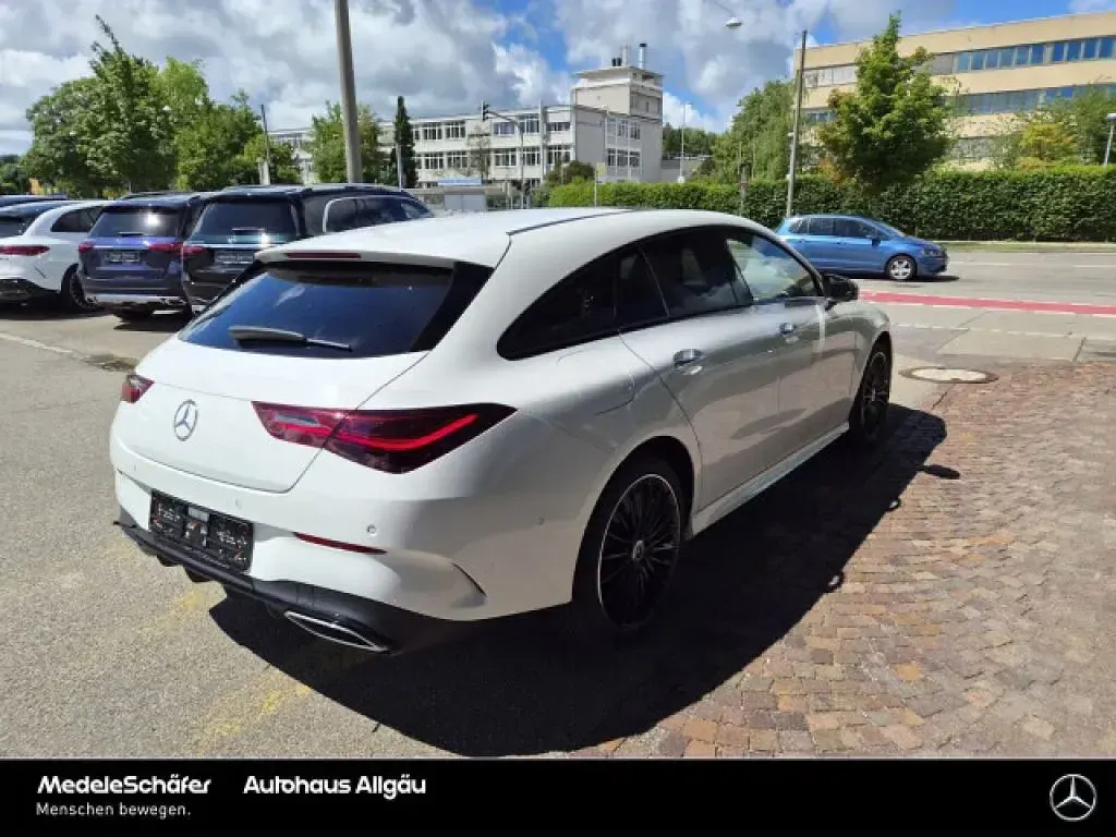 Gebraucht Mercedes CLA250 AMG 163 PS (119 kW) 2024 Polarweiß uni Coupé