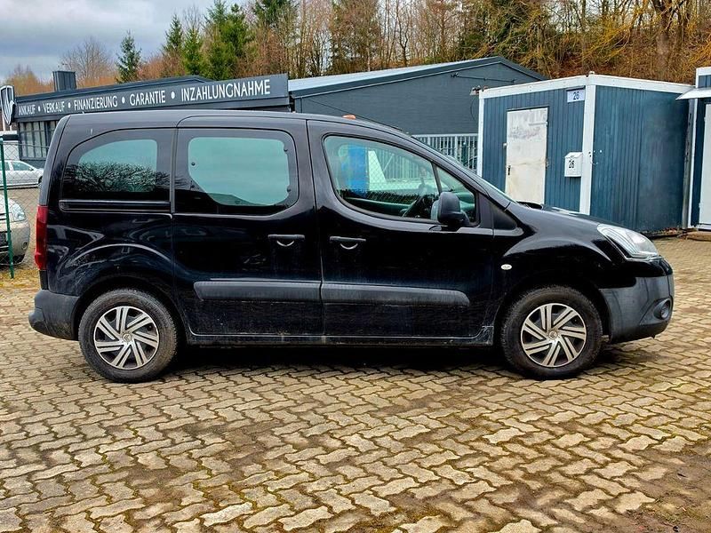Gebraucht Citroën Berlingo Attraction 98 PS (72 kW) 2013 Schwarz Van / Kleinbus