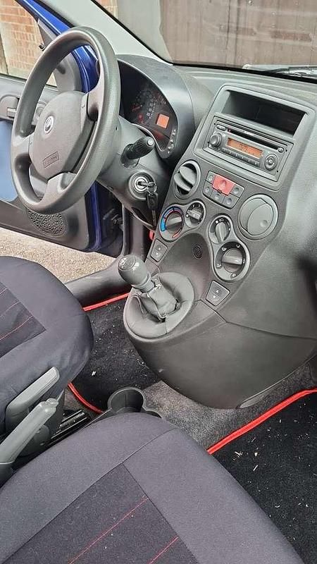 Gebraucht Fiat Panda 60 PS (44 kW) 2005 Blau Kombi