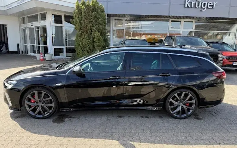 Gebraucht Opel Insignia 230 PS (169 kW) 2022 Schwarz Kombi