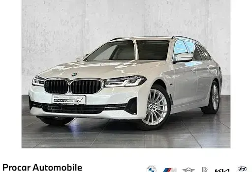 Używany BMW 530e Sport Line 292 KM (214 kW) 2023 Kombi