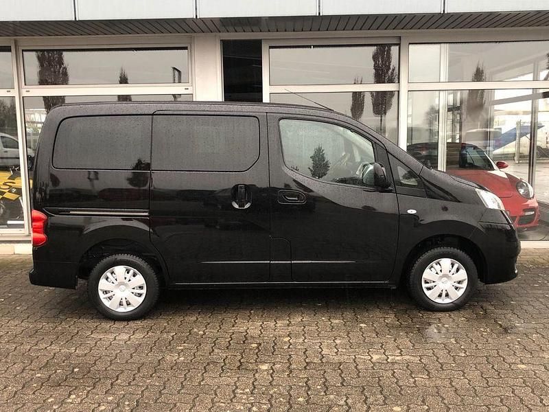 Gebraucht Nissan Evalia Tekna 110 PS (80 kW) 2016 Schwarz Van / Kleinbus