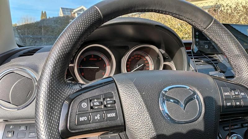 Second-hand Mazda 6 163 CP (119 kW) 2010 Negru Break