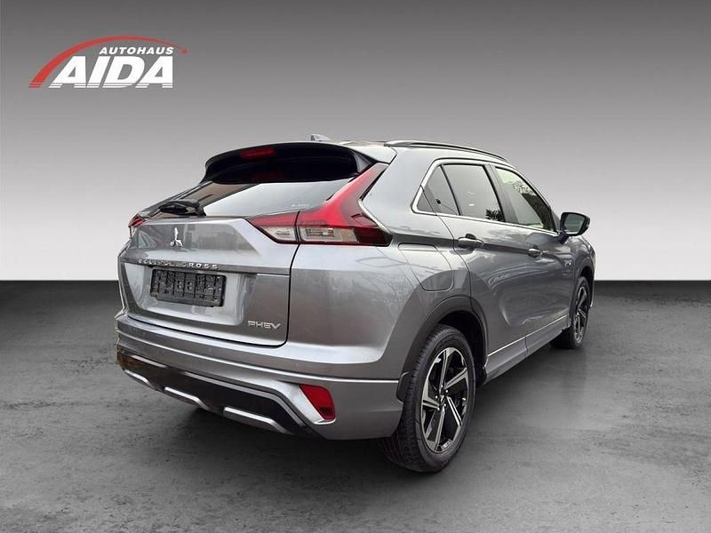 Gebraucht Mitsubishi Eclipse Cross Top 188 PS (138 kW) 2023 Platinumgrau SUV