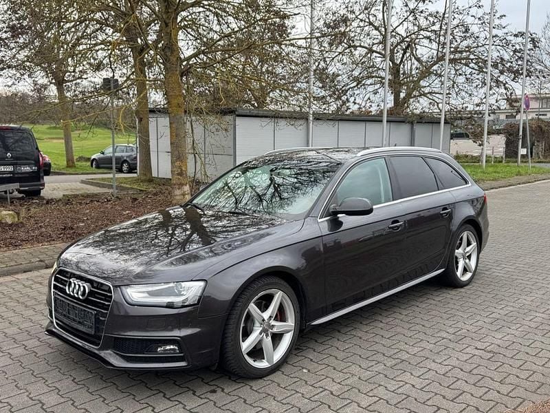 Grau Gebraucht 2014 Audi A4 S-Line Kombi | 9.990 € (Guter Preis) - Bild 1/4