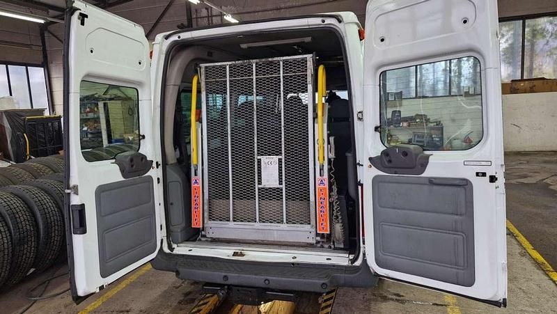 Gebraucht Ford Transit 116 PS (85 kW) 2011 Weiß Van