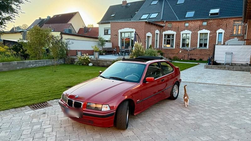 Gebraucht BMW 316 102 PS (75 kW) 1998 Rot Cabrio