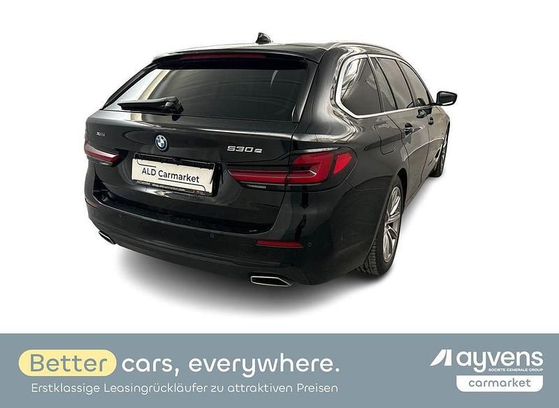 Gebraucht BMW 530e Sport Line 184 PS (135 kW) 2022 Schwarz ii Kombi