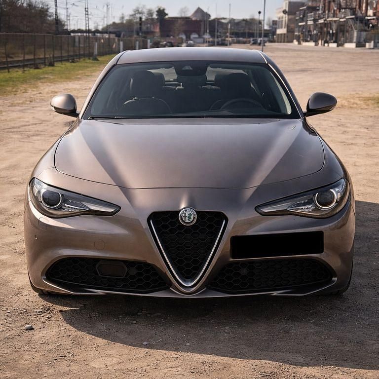 Gebraucht Alfa Romeo Giulia Super 179 PS (131 kW) 2017 Beige Limousine