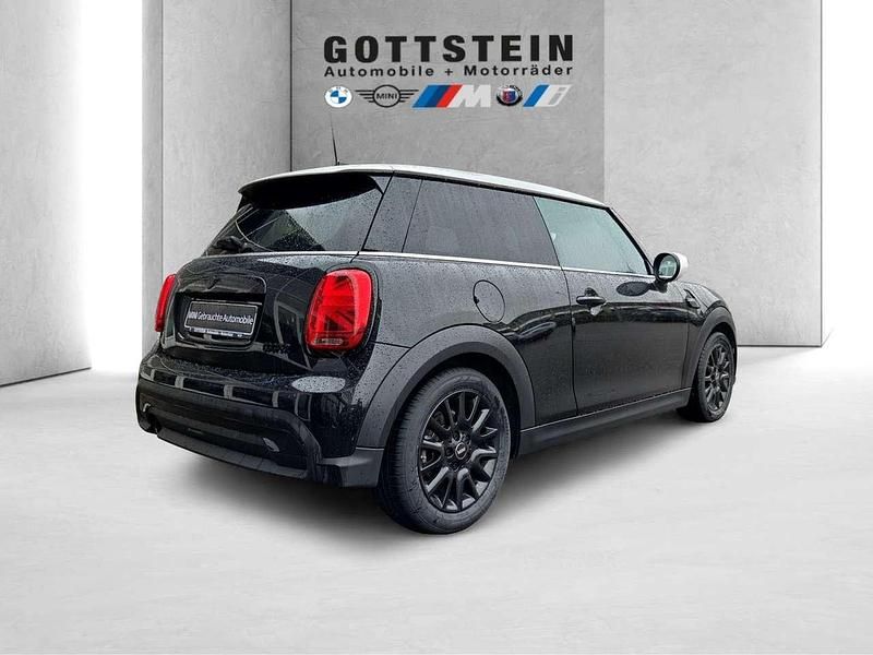 Gebraucht Mini Cooper Classic 136 PS (100 kW) 2023 Schwarz Kleinwagen