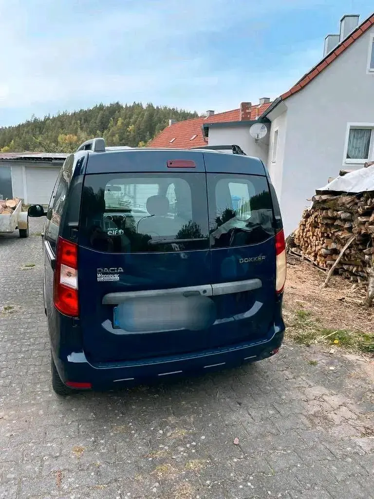Gebraucht Dacia Dokker 102 PS (75 kW) 2017 Blau Van / Kleinbus