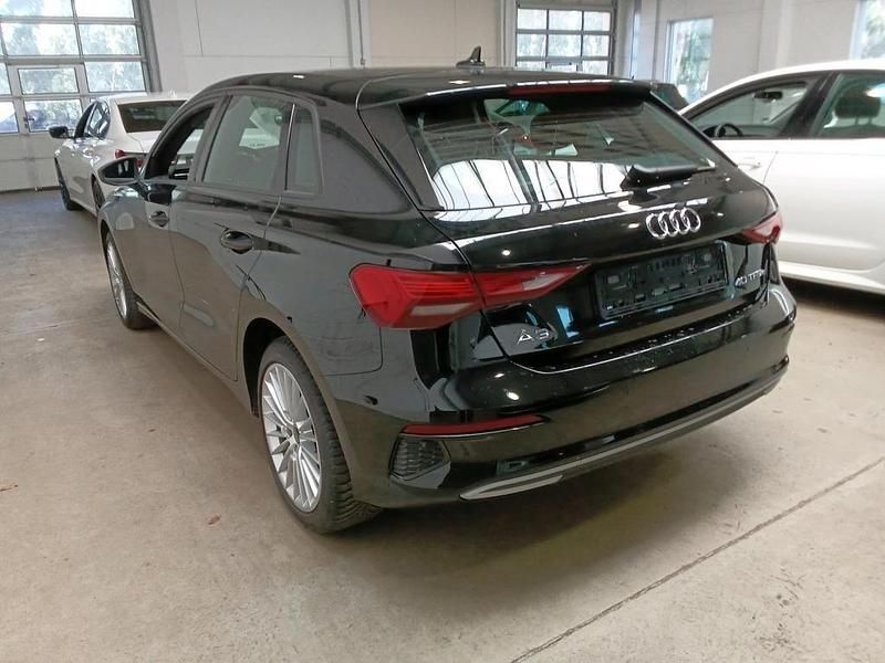 Gebraucht Audi A3 Advanced 204 PS (150 kW) 2022 Brillantschwarz Limousine