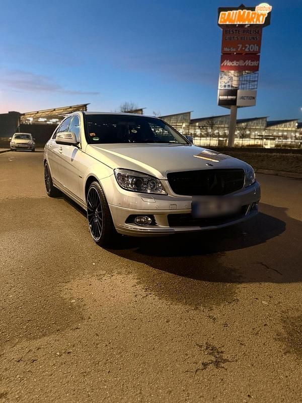 Gebraucht Mercedes C220 170 PS (125 kW) 2007 Silber Limousine