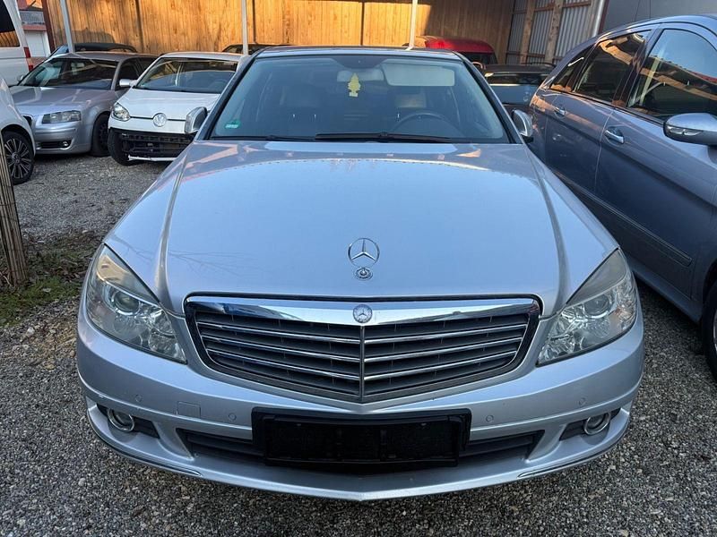Gebraucht Mercedes C200 184 PS (135 kW) 2007 Silber Limousine