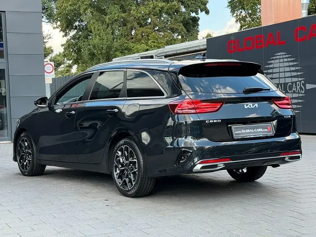 Gebraucht Kia Ceed Sportswagon GT-Line 160 PS (117 kW) 2024 Schwarz Kombi