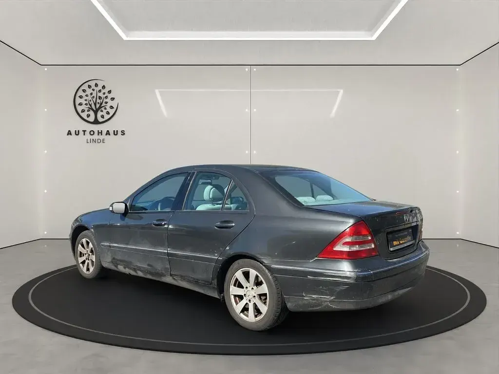 Gebraucht Mercedes C180 Classic 129 PS (94 kW) 2001 Limousine