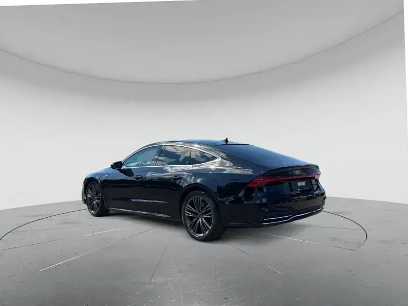 Gebraucht Audi A7 Sportback S-Line 265 PS (194 kW) 2023 Mythosschwarz metallic Kleinwagen