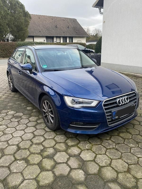 Gebraucht Audi A3 Sportback 150 PS (110 kW) 2016 Blau Kleinwagen