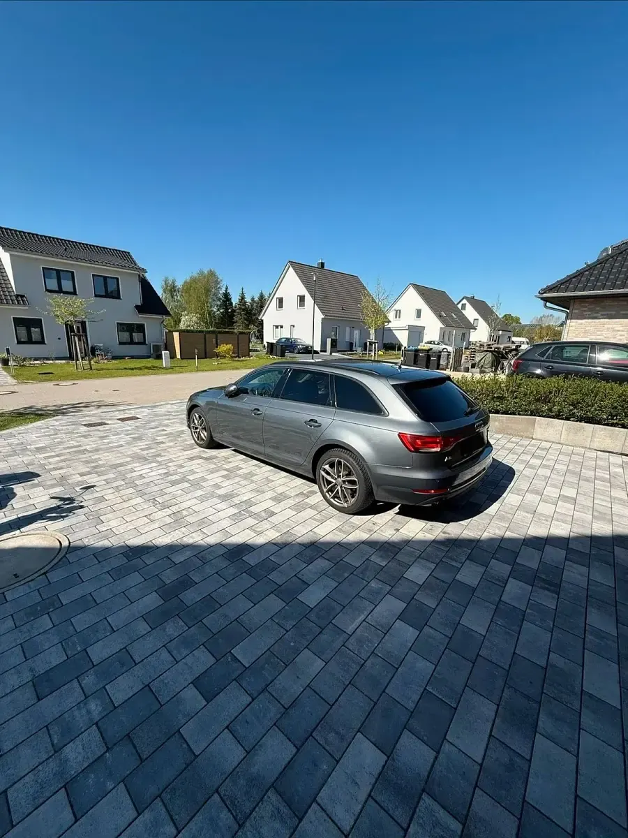 Gebraucht Audi A4 150 PS (110 kW) 2017 Grau Kombi