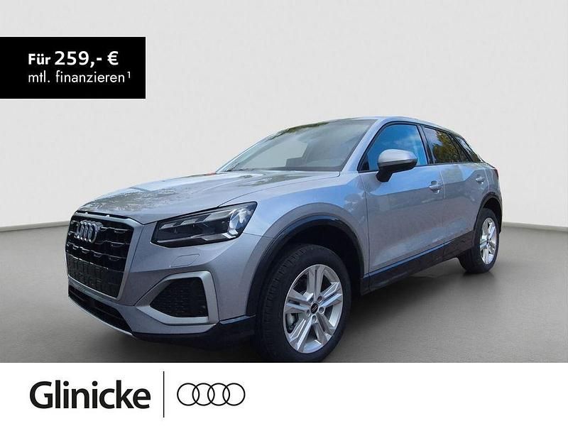 Florettsilber metallic Neu 2025 Audi Q2 Advanced Plus SUV | 35.790 € (Guter Preis) - Bild 1/3