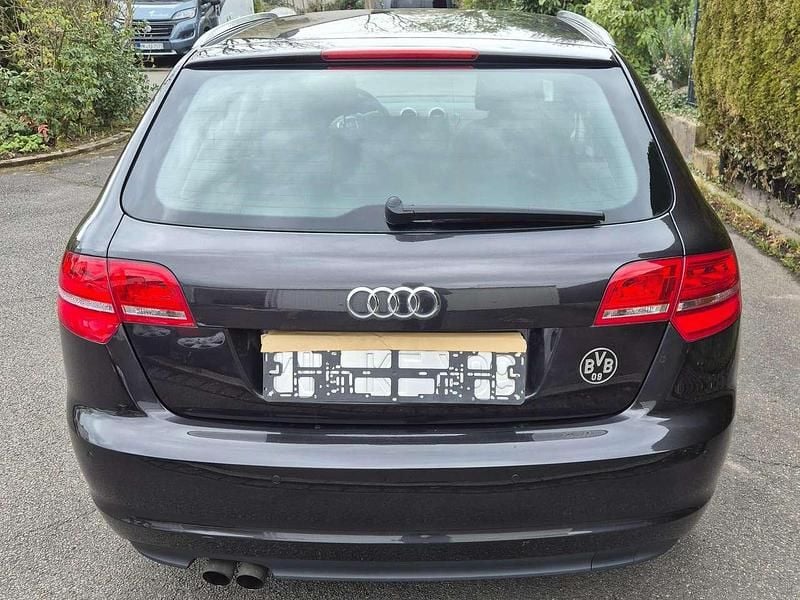 Gebraucht Audi A3 Ambiente 125 PS (91 kW) 2012 Grau Kleinwagen