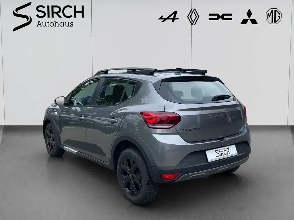 Gebraucht Dacia Sandero Extreme 91 PS (66 kW) 2025 Grau Limousine