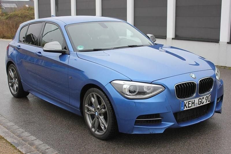 Second-hand BMW M135 Performance 320 CP (235 kW) 2014 Albastru Hatchback