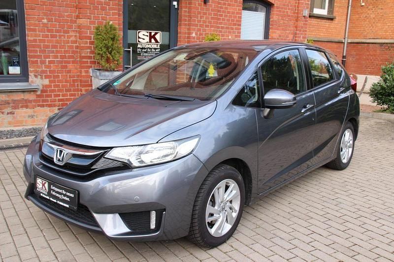 Gebraucht Honda Jazz Comfort 102 PS (75 kW) 2017 Grau Kleinwagen