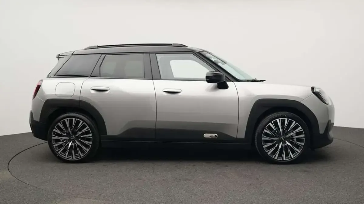 Usata Mini Aceman Favoured 135 kW (184 CV) 2025 Grigio SUV