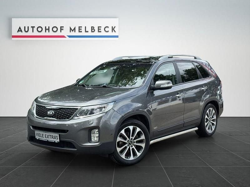 Grau Gebraucht 2013 Kia Sorento Spirit SUV | 11.990 € (Fairer Preis) - Bild 1/4