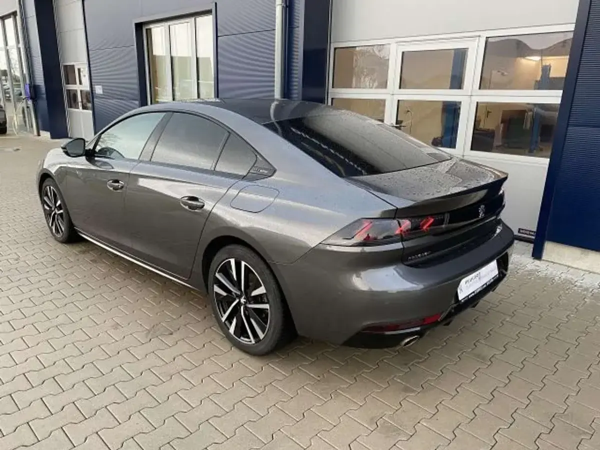 Gebraucht Peugeot 508 GT 224 PS (164 kW) 2022 Platinium grau metallic Limousine