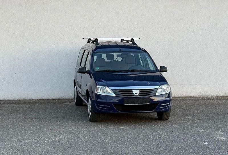 Blau Gebraucht 2009 Dacia Logan MCV Ambiance Kombi | 999 € (Superpreis) - Bild 1/4