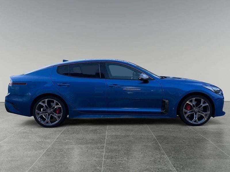 Gebraucht Kia Stinger GT 370 PS (272 kW) 2018 Micro blue Kleinwagen