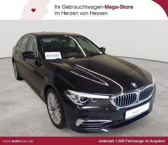 Saphirschwarz metallic Gebraucht 2020 BMW 530 Luxury Line Limousine | 29.190 € (Superpreis) - Bild 1/4