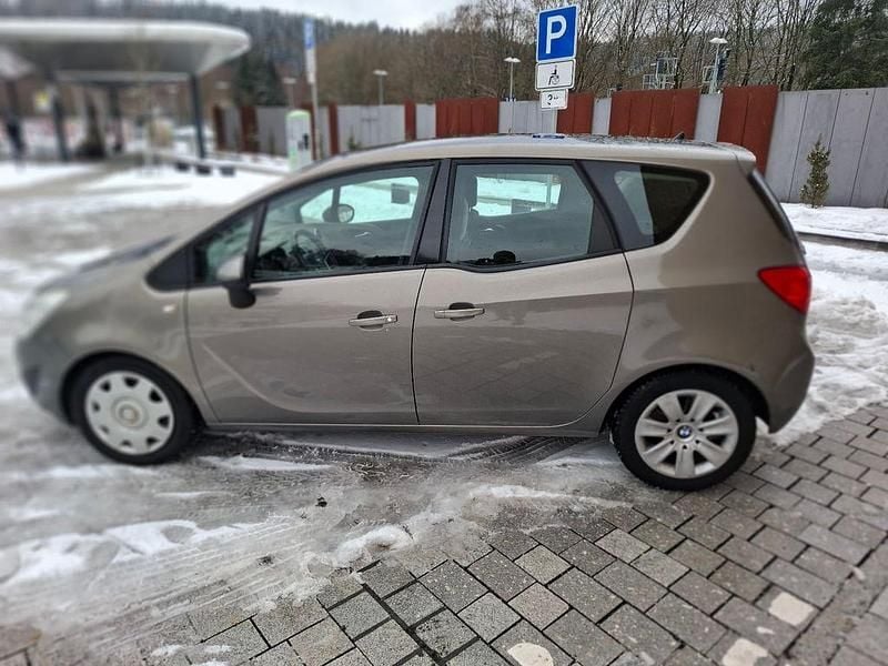 Gebraucht Opel Meriva 101 PS (74 kW) 2010 Grau Van / Kleinbus