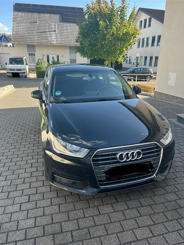 Schwarz Gebraucht 2016 Audi A1 Design Kleinwagen | 7.990 € (Guter Preis) - Bild 1/4